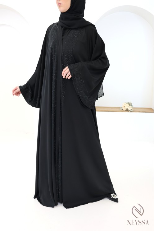 Schwarze Abaya Dubai im Umbrella-Schnitt für das Fest Fastenbrechens