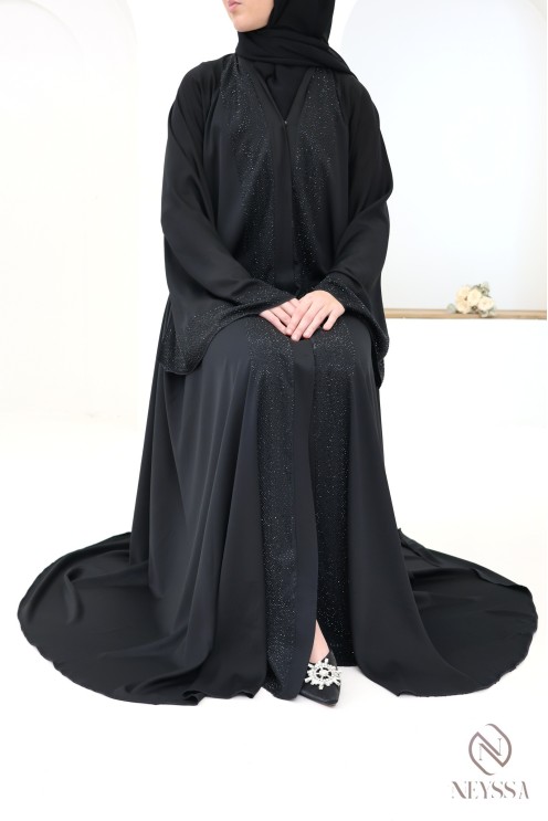 Schwarze Abaya Dubai im Umbrella-Schnitt für das Fest Fastenbrechens