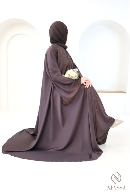 Kimono-Abaya Dubai mit ausgestelltem Schnitt