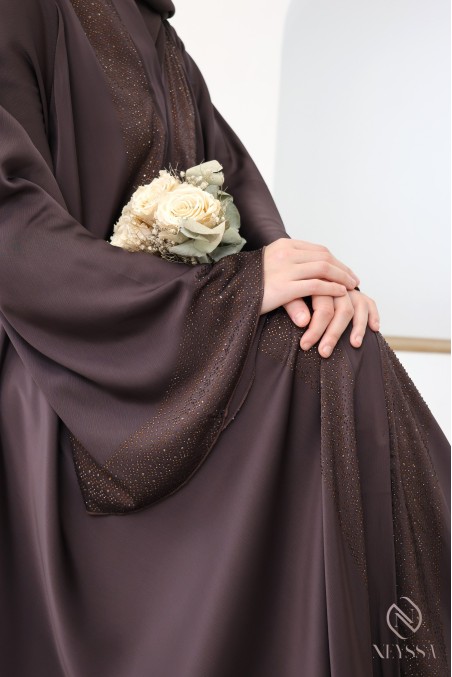 Kimono-Abaya Dubai mit ausgestelltem Schnitt