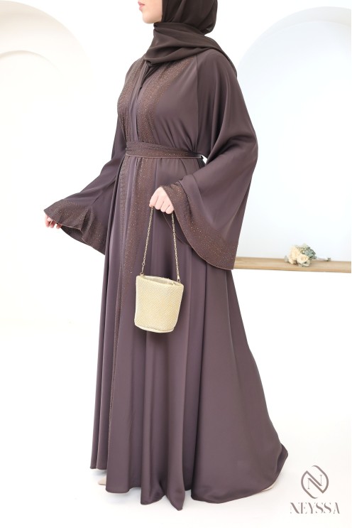 Kimono-Abaya Dubai mit ausgestelltem Schnitt