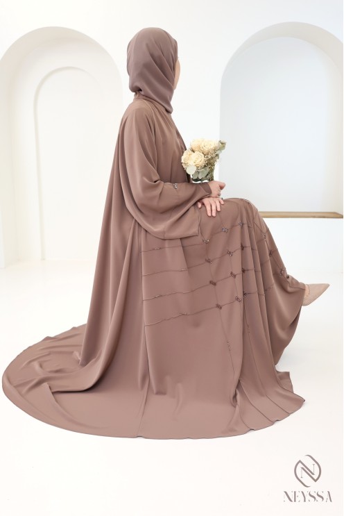 Abaya kimono Dubaï chocolat avec perlages coupe évasées hijabi