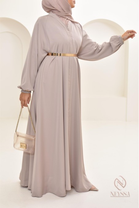 Abaya Dubaï longue nude pour femme voilée moderne hijab inclus