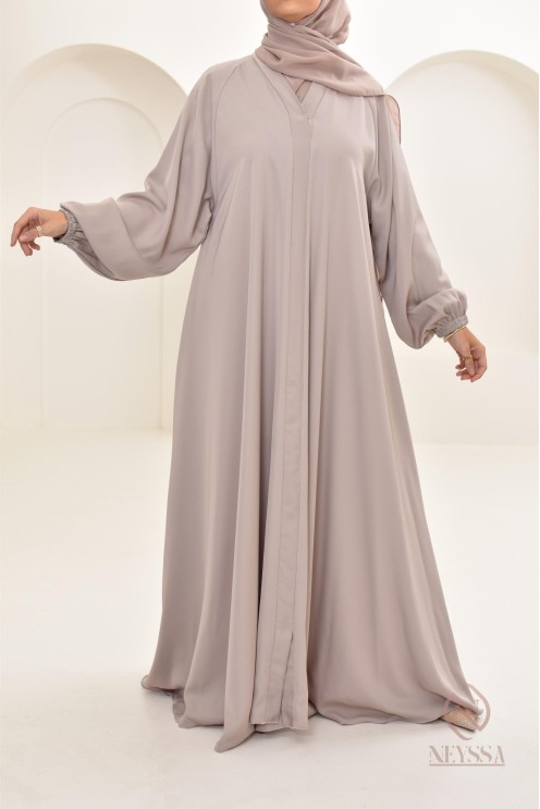 Long nude Dubai abaya for modern veiled women, hijab included