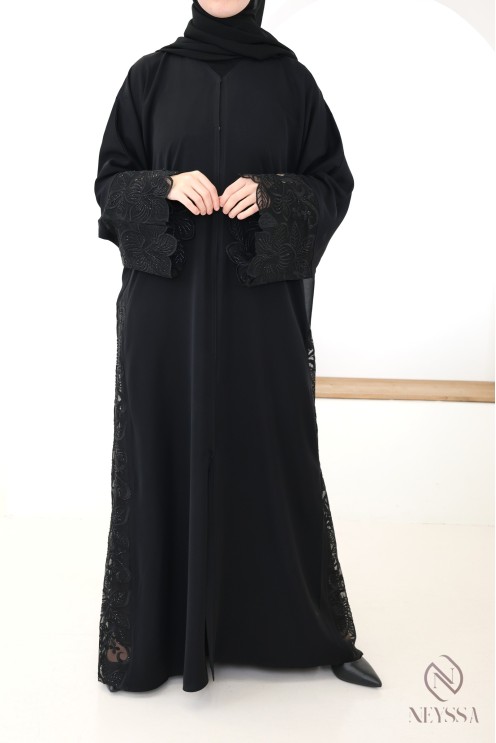 Luxury Dubai kimono abaya with chic black embroidery for women