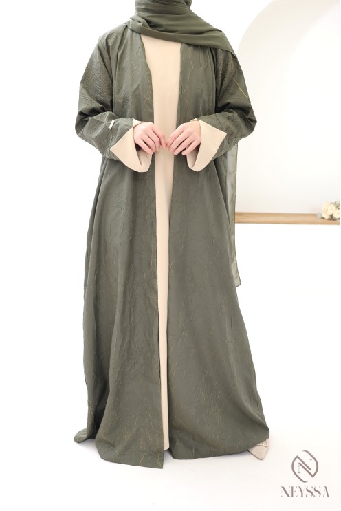 Dubai 3-piece khaki and beige kimono abaya with embossed patterns