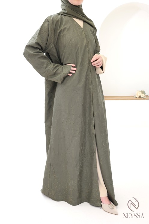 Dubai 3-piece khaki and beige kimono abaya with embossed patterns
