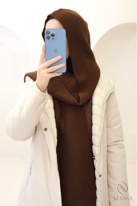 Essential Hood Scarf, schön warm, unverzichtbar für diesen Winter.