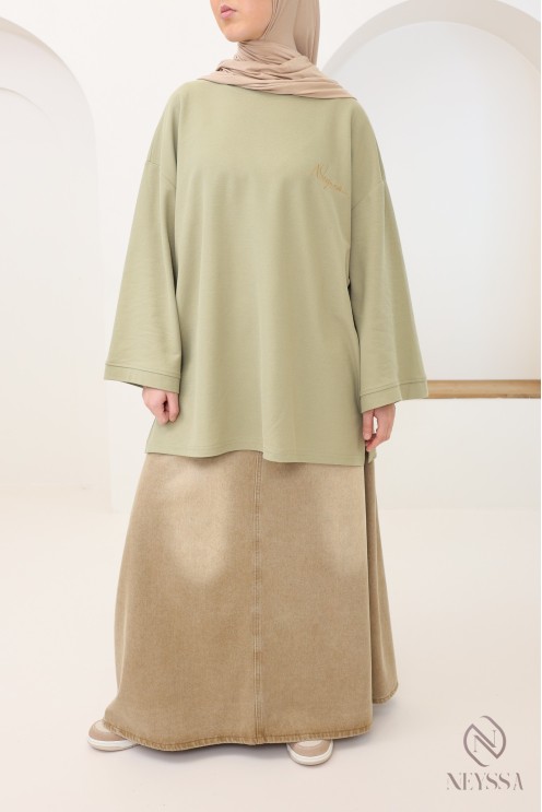 T-shirt oversize femme signé Neyssa, coupe ample, tissu coton