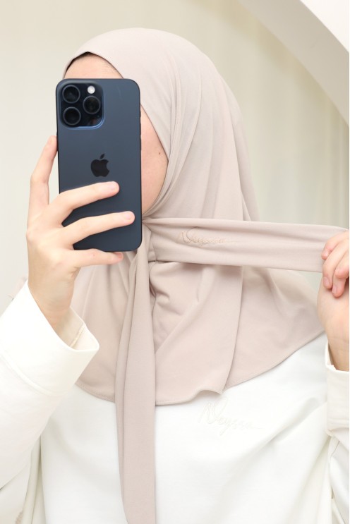 hijab hood in premium jersey ideal for everyday wear