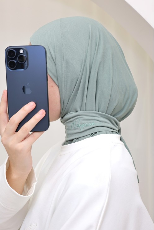 Slip-on hijab balaclava by Neyssa, premium jersey fabric