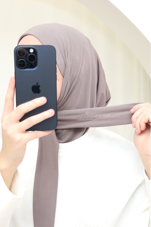 Slip-on hijab balaclava by Neyssa, premium jersey fabric