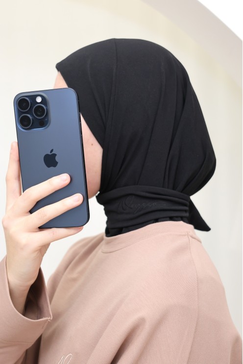 Slip-on hijab balaclava by Neyssa, premium jersey fabric