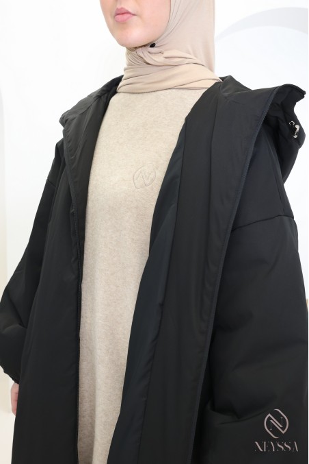 Women's long black coat with puff sleeves, nice and warm for winter