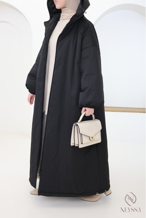 Women's long black coat with puff sleeves, nice and warm for winter