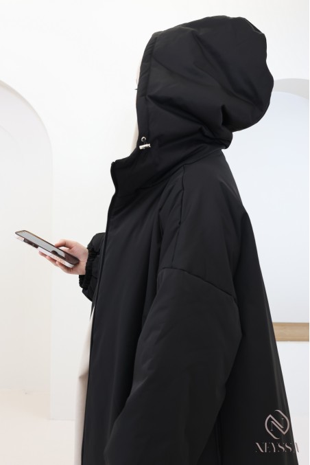Women's long black coat with puff sleeves, nice and warm for winter