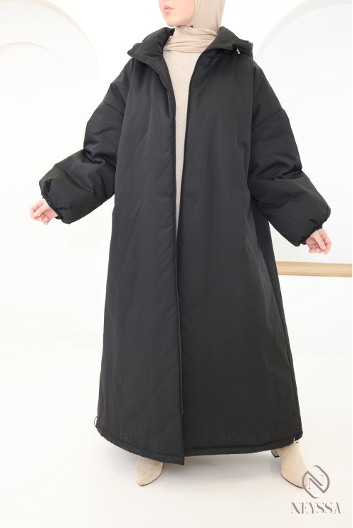 Women's long black coat with puff sleeves, nice and warm for winter