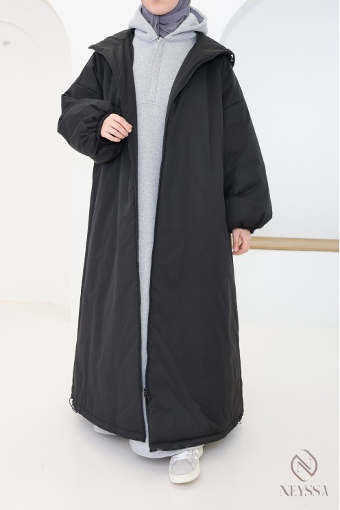 Women's long black coat with puff sleeves, nice and warm for winter