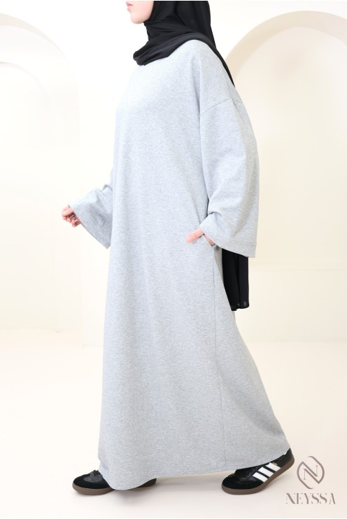 Langes Sweatshirtkleid aus Baumwolle im Sportswear-Stil