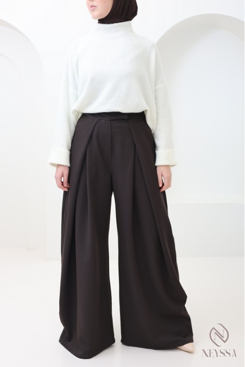 Wide-leg balloon-cut tailored palazzo trousers, trendy and modest