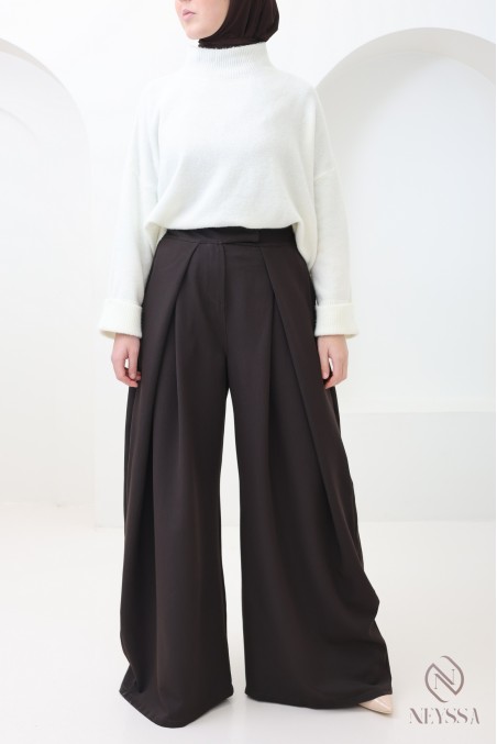 Wide-leg balloon-cut tailored palazzo trousers, trendy and modest