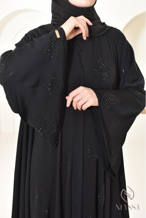 Abaya Dubai à strass évasée coupe ample, ornée de strass, hijabi look