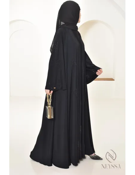 Abaya Dubai à strass évasée coupe ample, ornée de strass, hijabi look