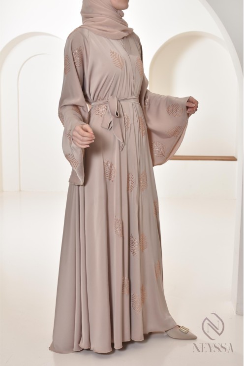 Abaya Dubai à strass coupe umbrella, abaya de fêtes pour femme hijabi