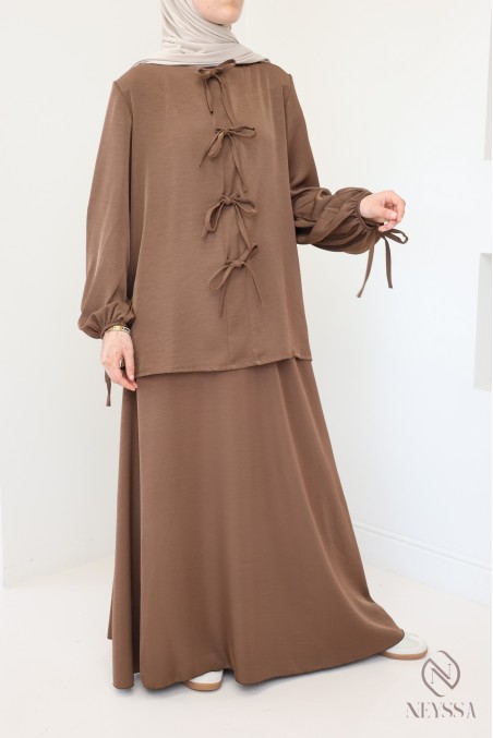 Ensemble femme 2 pièces jupe longue et tunique moderne tissu satinée