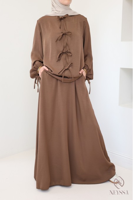 Ensemble femme 2 pièces jupe longue et tunique moderne tissu satinée