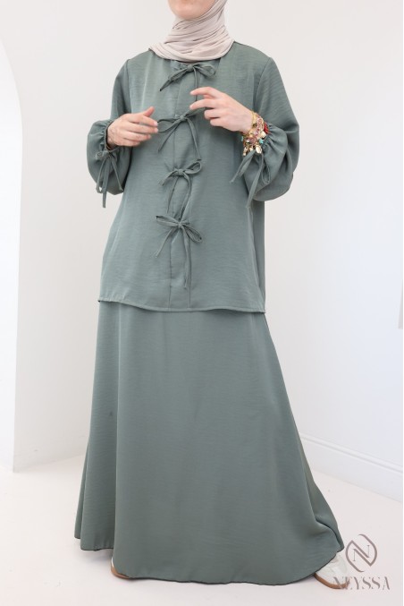 2-piece khaki set for women with long skirt and trendy tunic