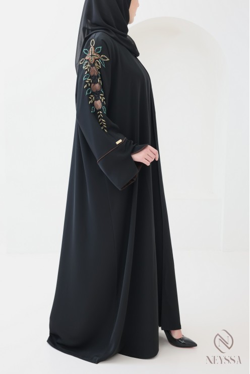 4-piece Dubai kimono abaya with embroidered pearls and organza