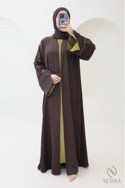 Dubai 4-piece chocolate abaya with cuffed sleeves for hijabi women