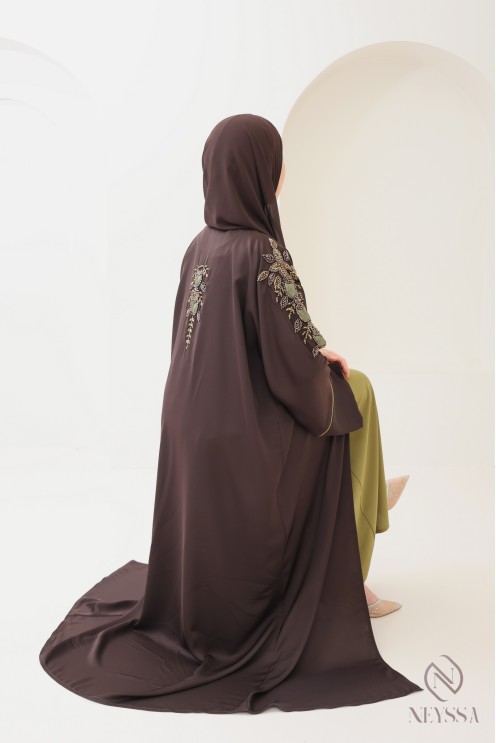 Dubai 4-piece chocolate abaya with cuffed sleeves for hijabi women
