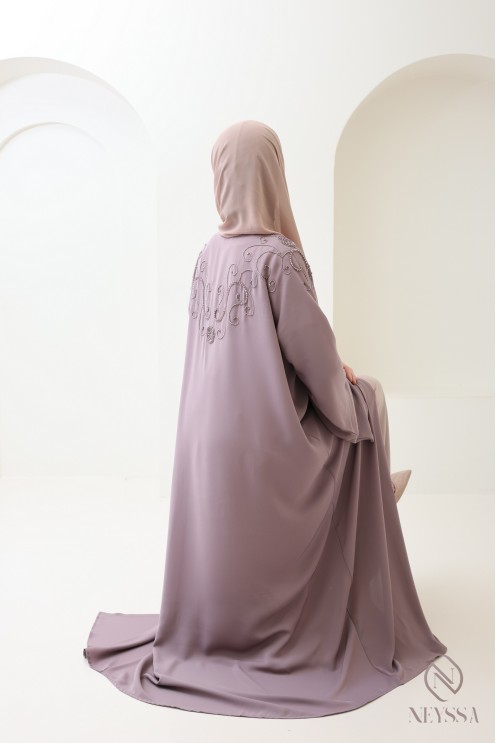 Abaya Dubaï avec kimono à perles brodées, outfit tendance Aïd