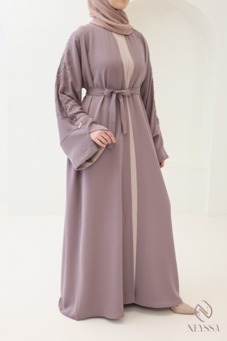 Abaya Dubaï avec kimono à perles brodées, outfit tendance Aïd