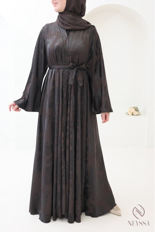 Luxuriöse Kimono-Abaya Dubai mit schokoladenbraunen Perlen