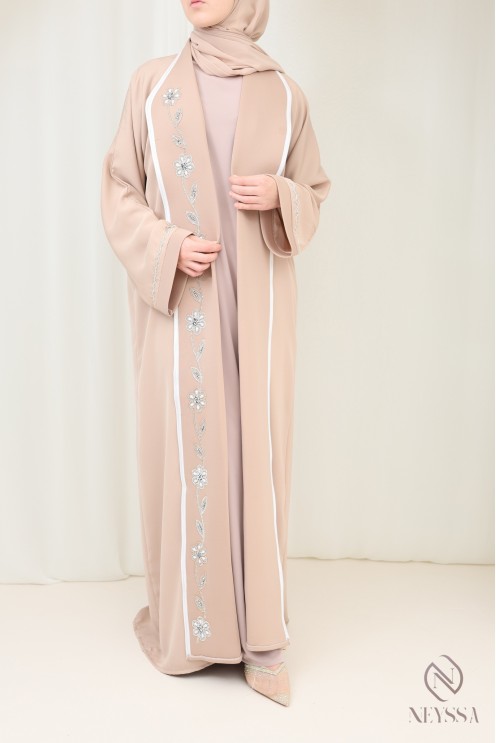Luxury beige Dubai kimono abaya with embroidery for hijabi women