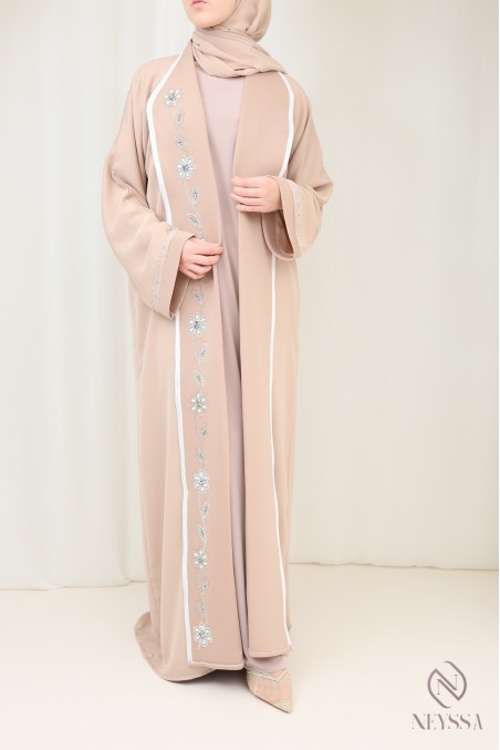 Abaya kimono Dubaï de luxe beige avec broderie pour femme hijabi