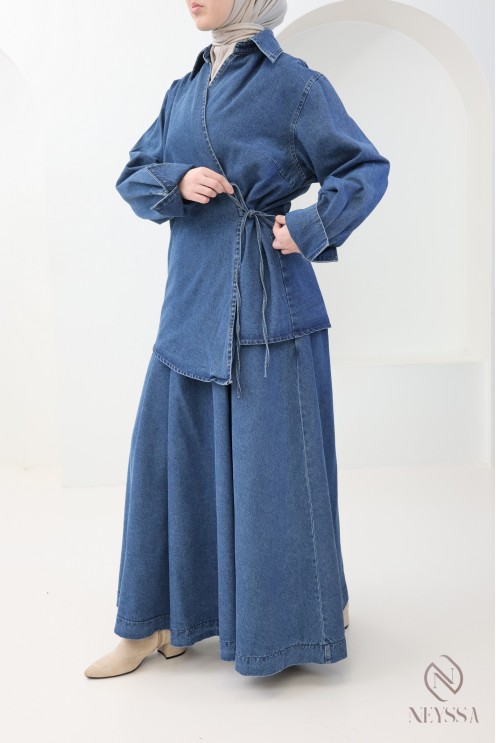 Set aus langem, ausgestellten Rock + Kimono-Oberteil aus Raw Denim