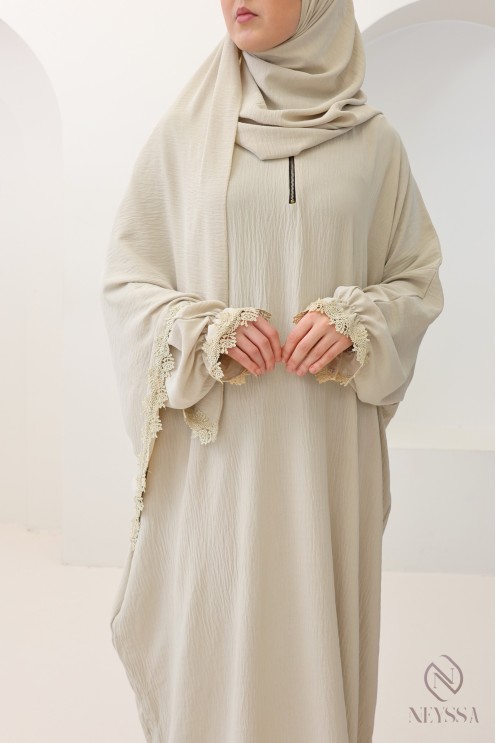 Robe de prière coupe papillon hijab intégré, avec broderie dorée