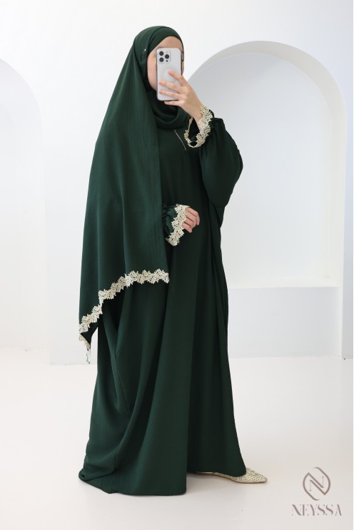 Robe de prière coupe papillon hijab intégré, avec broderie dorée