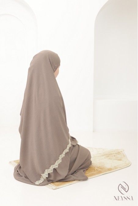 Butterfly cut prayer dress with integrated hijab and gold embroidery