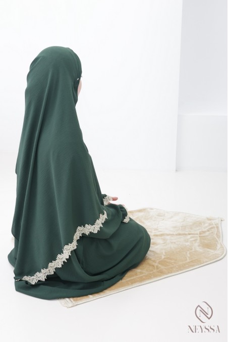 Robe de prière coupe papillon hijab intégré, avec broderie dorée