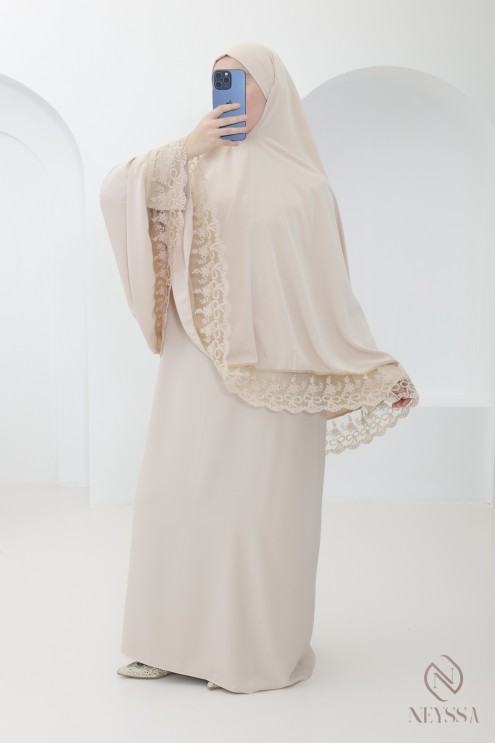 abaya khimar en soie de Médine avec détails de dentelle femme