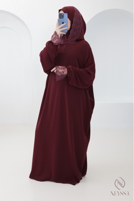 Abaya de prière avec son hijab intégré, idéal salat Aid