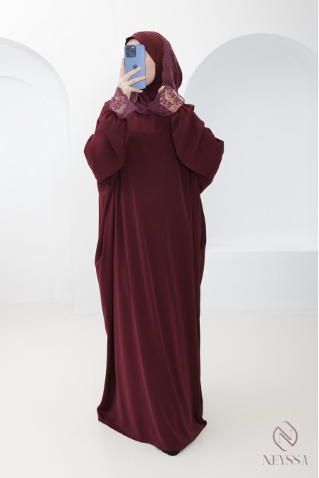 Abaya de prière avec son hijab intégré, idéal salat Aid