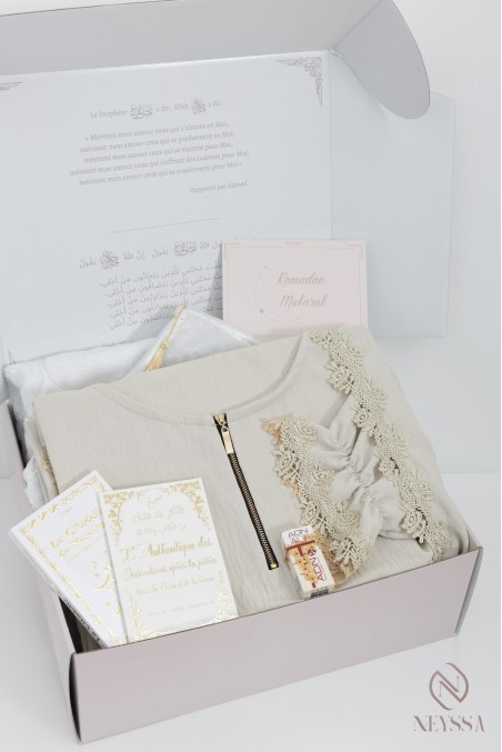 Gebetsbox für Frauen mit integriertem Hijab und beiger Spitze