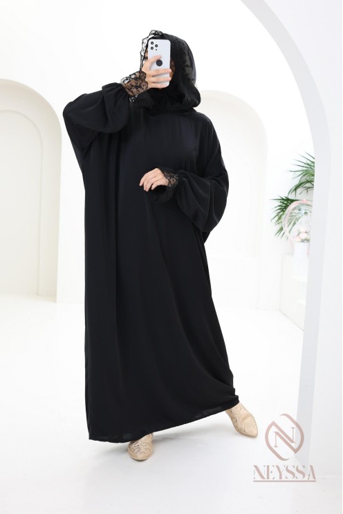 Abaya de prière spéciale 1m80 soie de Médine avec dentelles femme