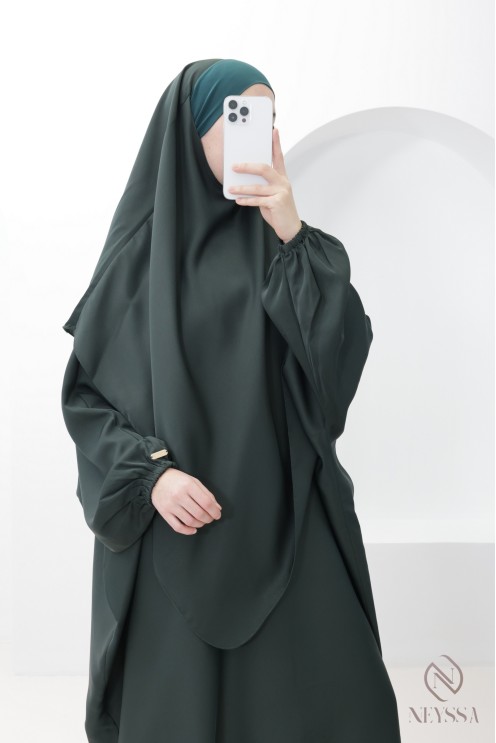 Long abaya khimar with integrated hood, made from nidah silk, omra